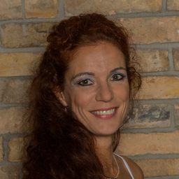 Daniela John