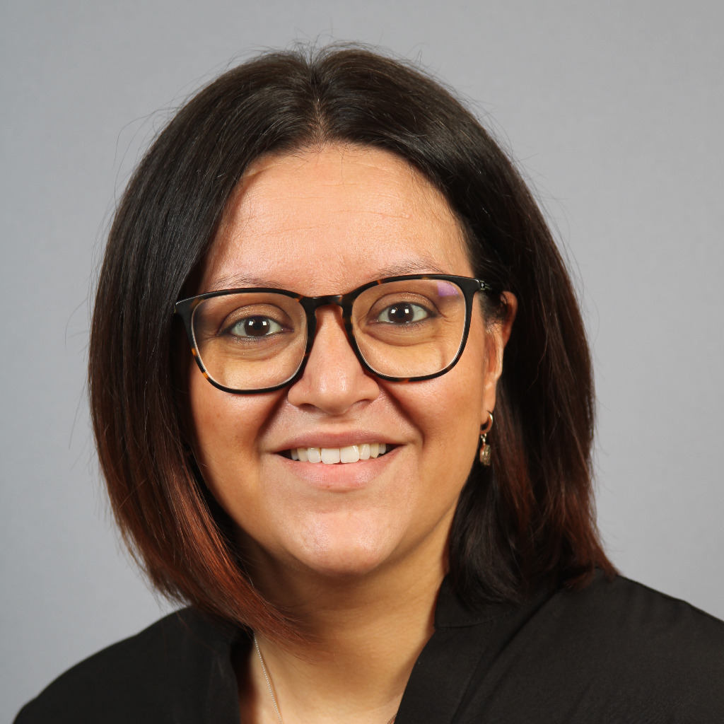 Schmitt aus Regensburg in der Personensuche von Das Telefonbuch