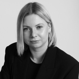Alicia M. Schlauch