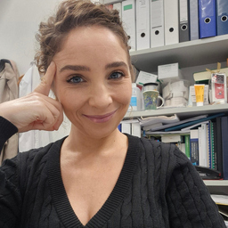 Dr. Bozena Zechmeister