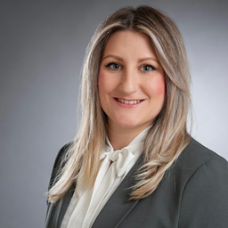Julia Spaderna-Pinsel 
