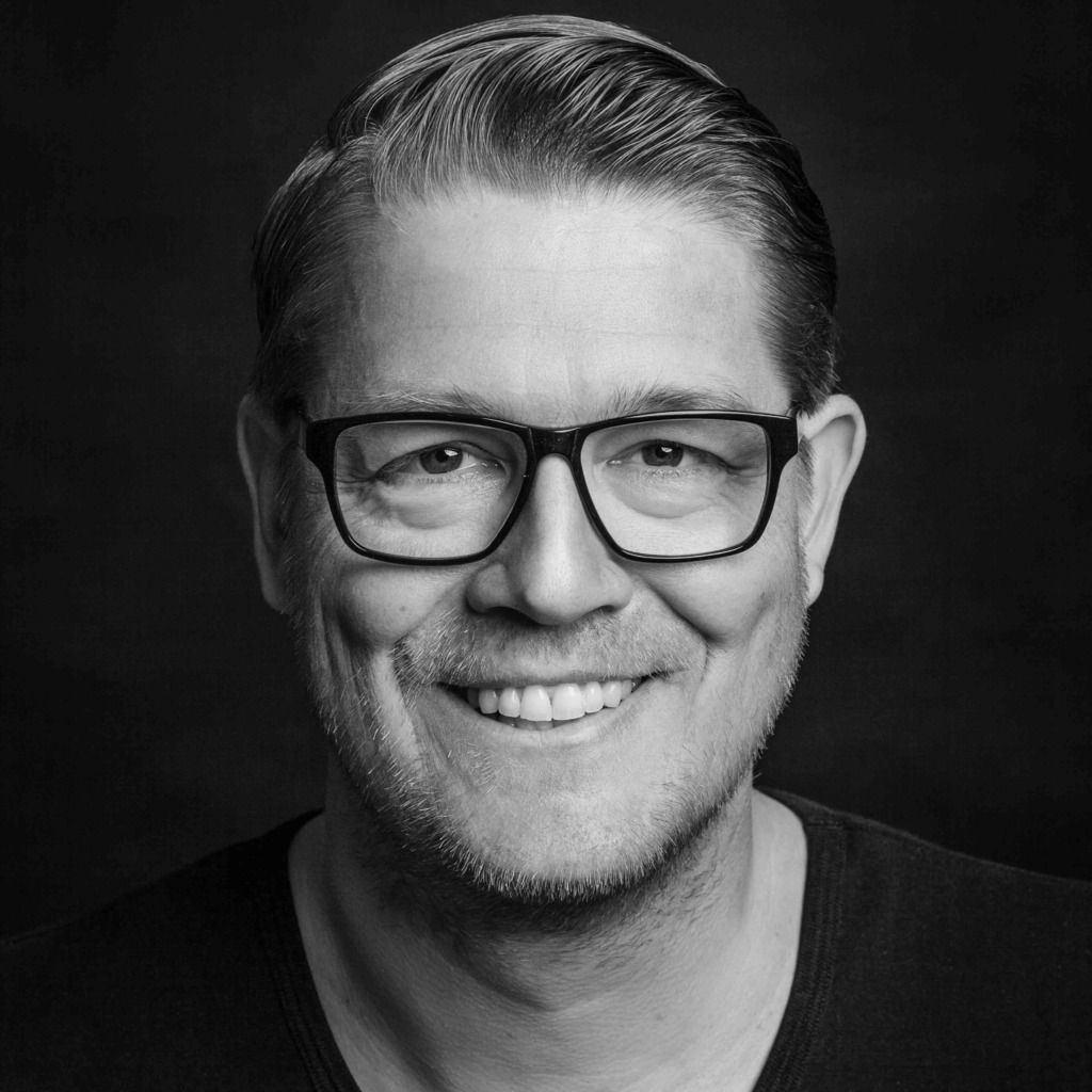 Jan Pape VP Finance & Controlling / Prokurist AvenCell Europe GmbH