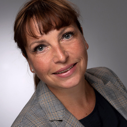 Stefanie Mertens