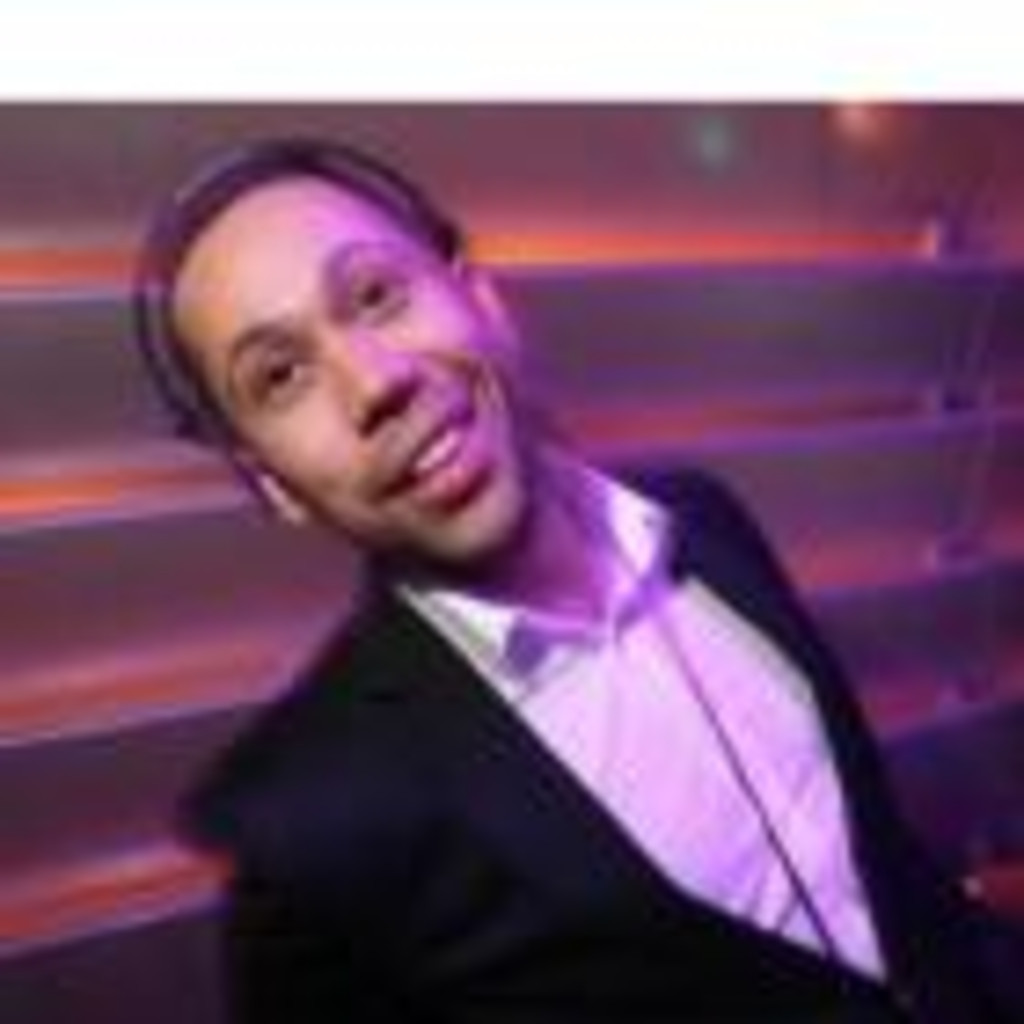 Dennis Smith Managing Director Smith Group XING