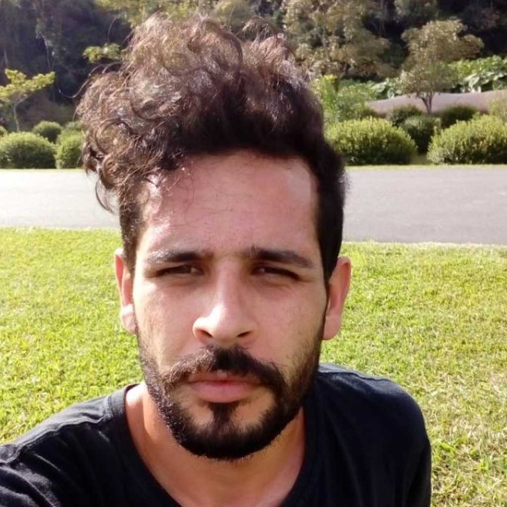 Marcos Ramos Couturier Ricamo XING