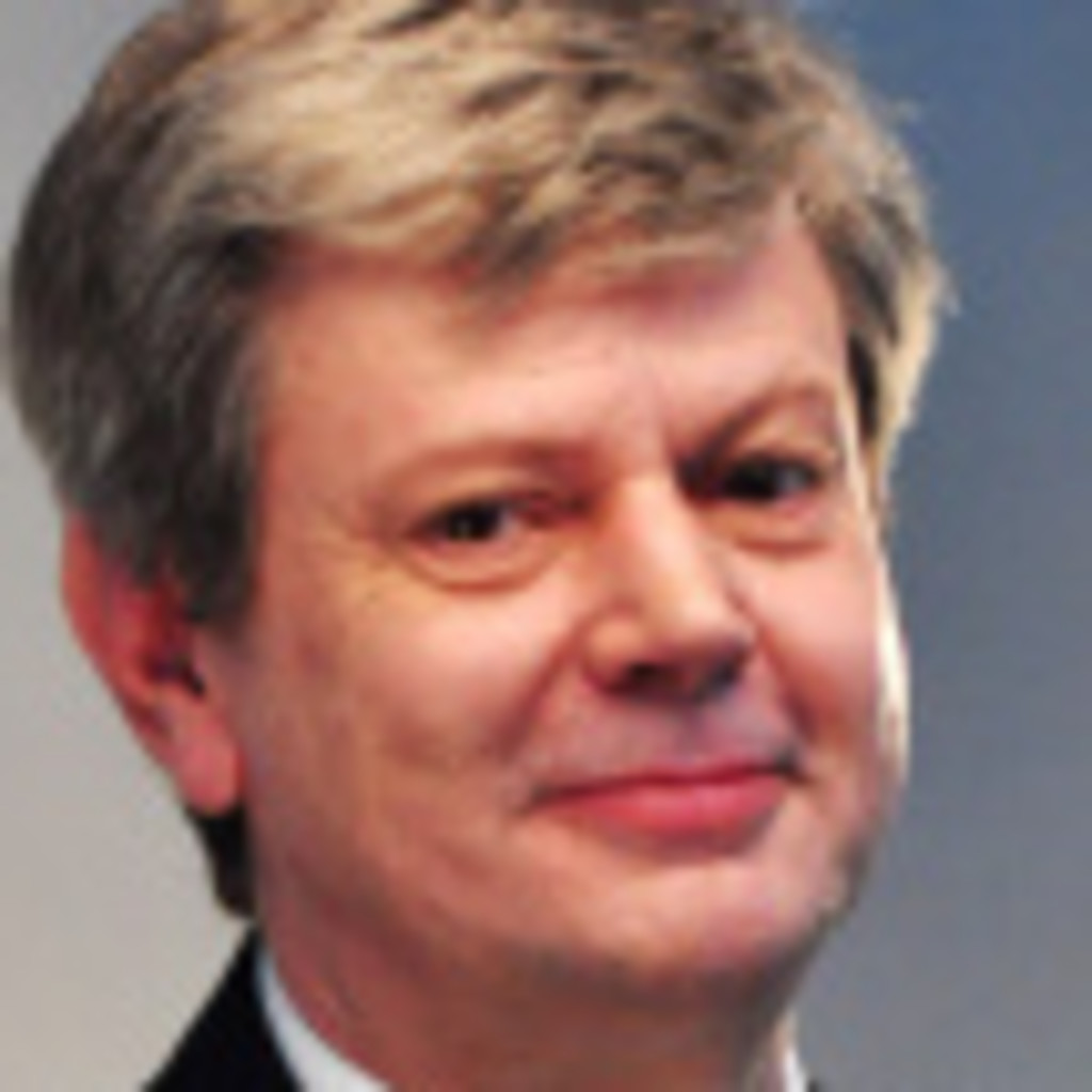 Manfred Schoenebeck Chancellor Carl Benz Academy Beijing XING