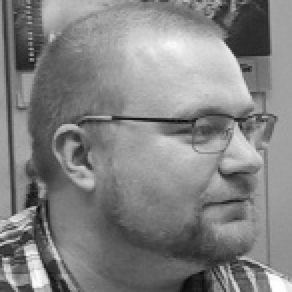 Manuel Bach IT System Engineer KOSTALGruppe XING