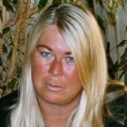 Elfriede K Boehler