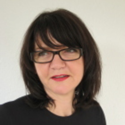 Lesley Crowe