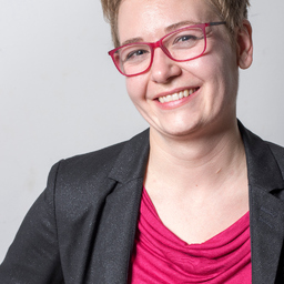 Dr. Caroline Herfert