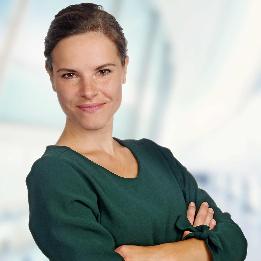 Nadine Neumann  nackt