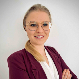 Dr. Franziska Höhn