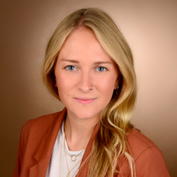Mag. Julia Spreng