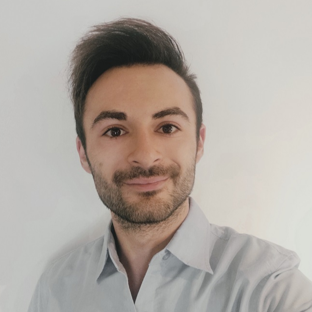 Ing. Bernhard Freilinger SoftwareEntwickler Ing. Bernhard