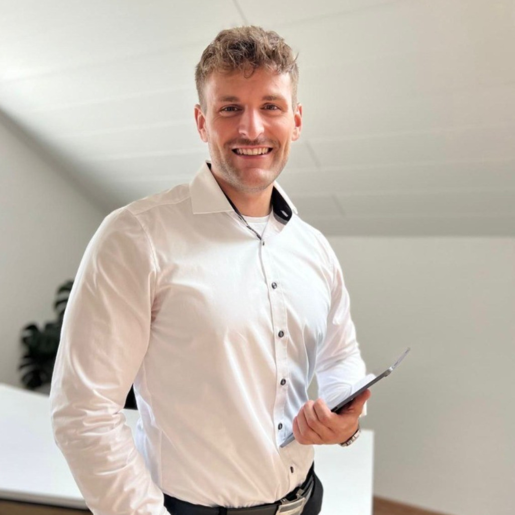 Tobias Konrad Technischer Betriebswirt (IHK) Technikerschule