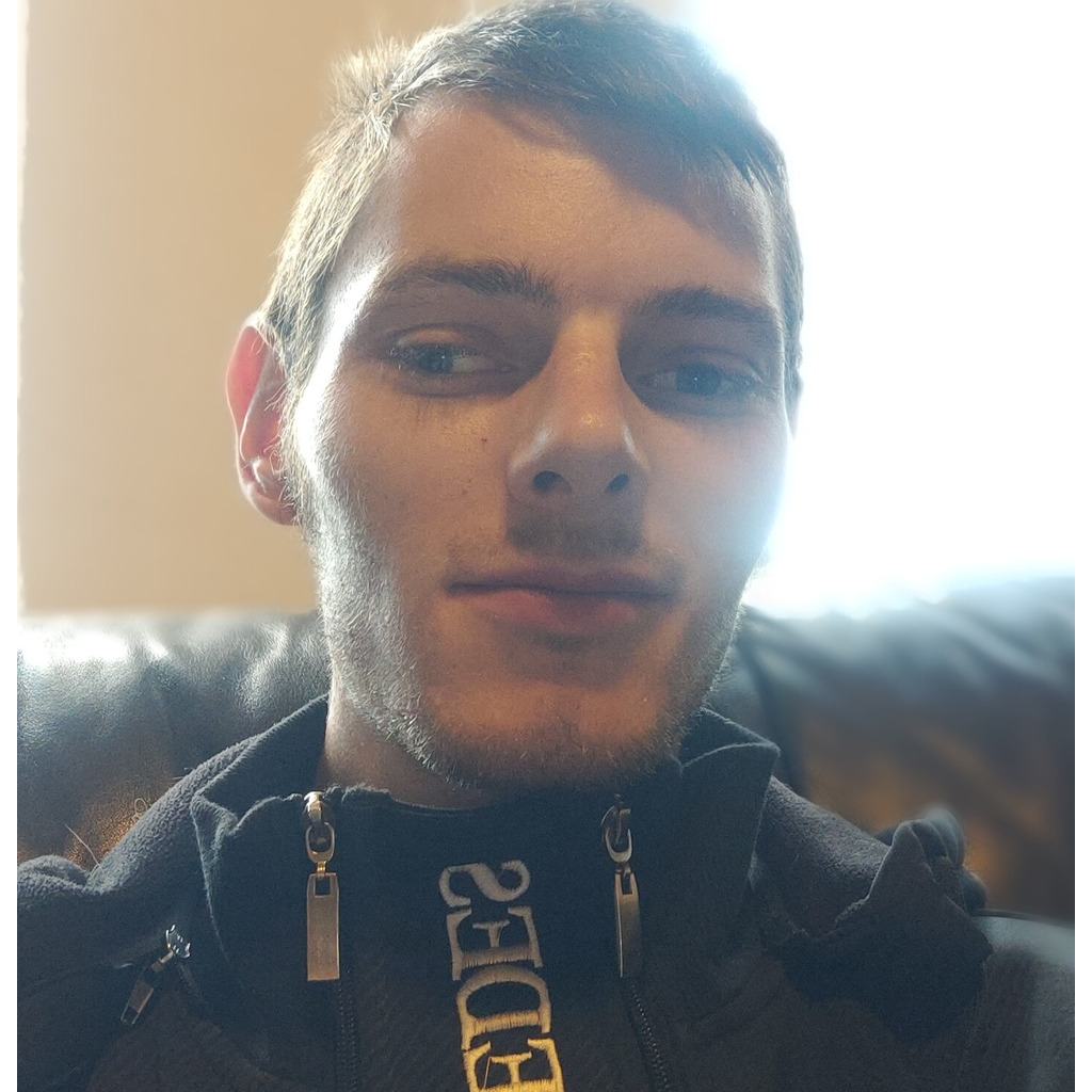 Julian Gürtler Haus und Hof Grünlandpflege Winterdienst Tip Top XING