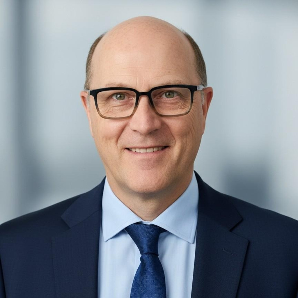 Ulrich Mencke Manager Gewerbeimmobilien und finanzierungen