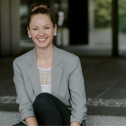 Katja Straßner