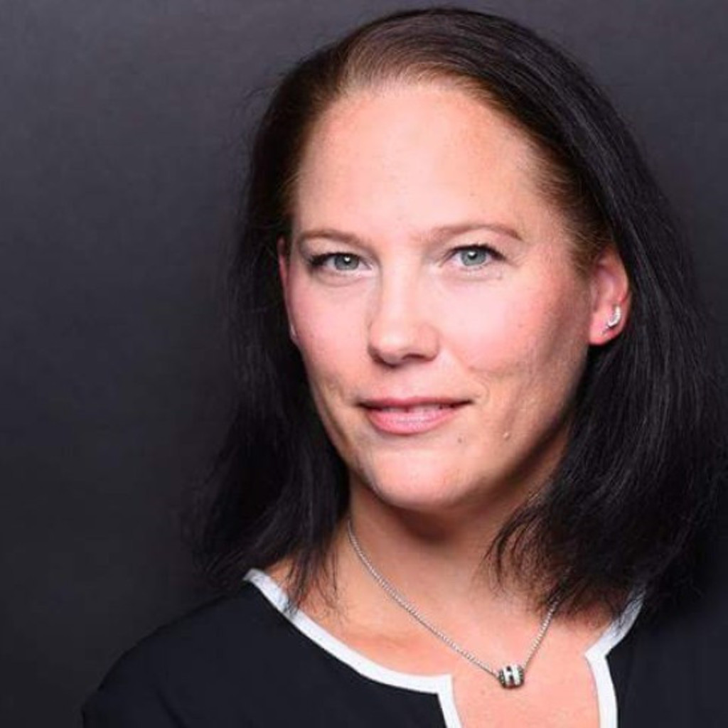 Jacqueline Curwen Assistentin der Geschäftsleitung Schenker