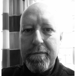 Sven Tweer