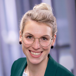 Anne Staps