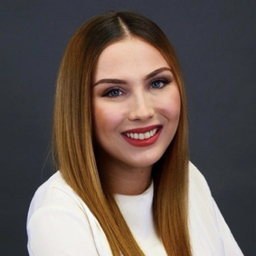 Nina Lehnert