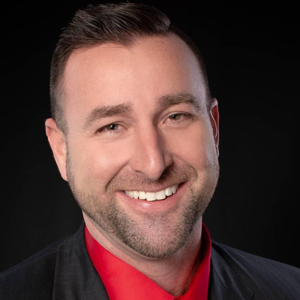 Günter Wyatt Real Estate Property Manager Rose Hills Holdings XING