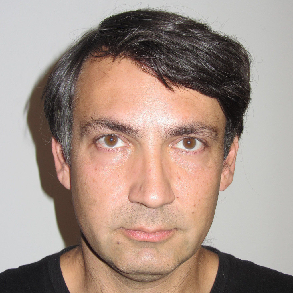 Dr. Boris Zujko Soziologe, Journalist, Sozialarbeiter, Filmemaker