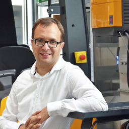 Dr. Johannes Hinckeldeyn