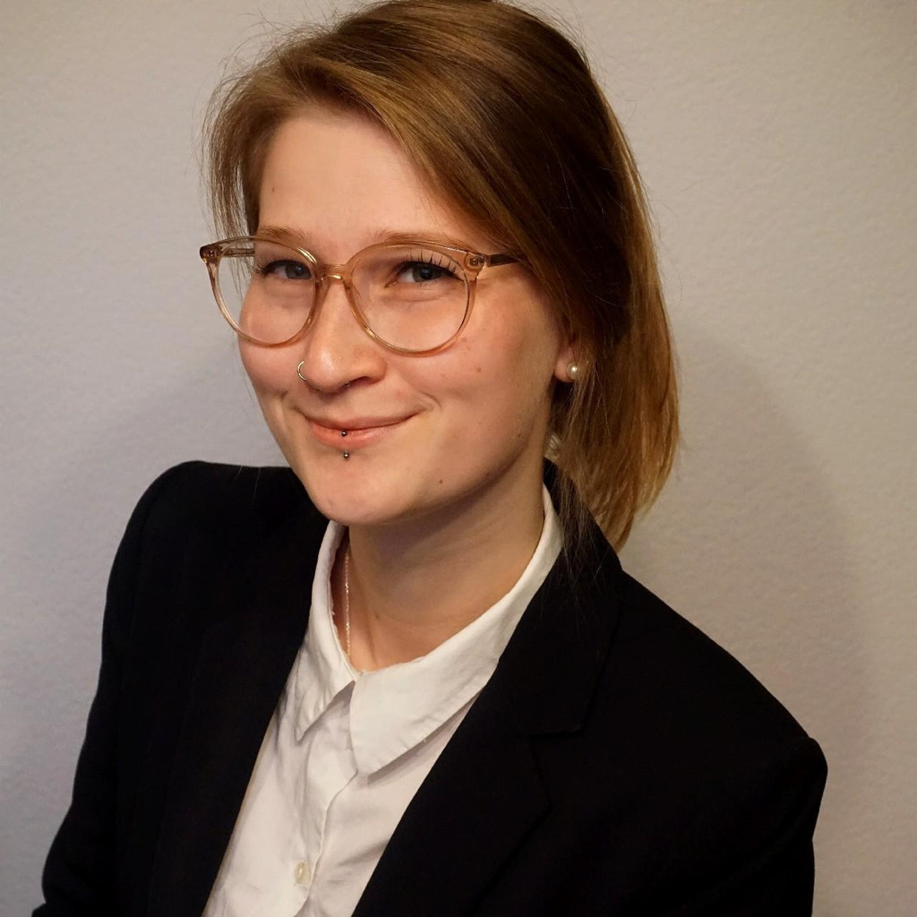 Jana Hartusch Stellvertretende Einrichtungsleitung Vitalis Care