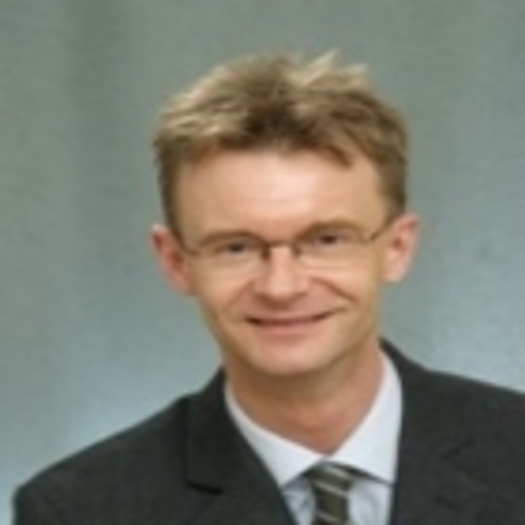 Simon Chaplin Gesellschafter Selbstständig XING