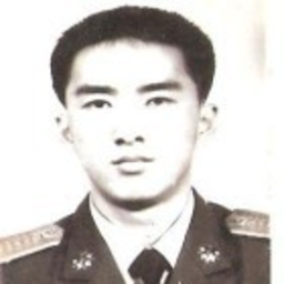 长清 何