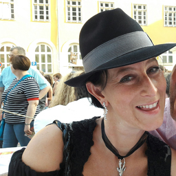 Bettina Kerer