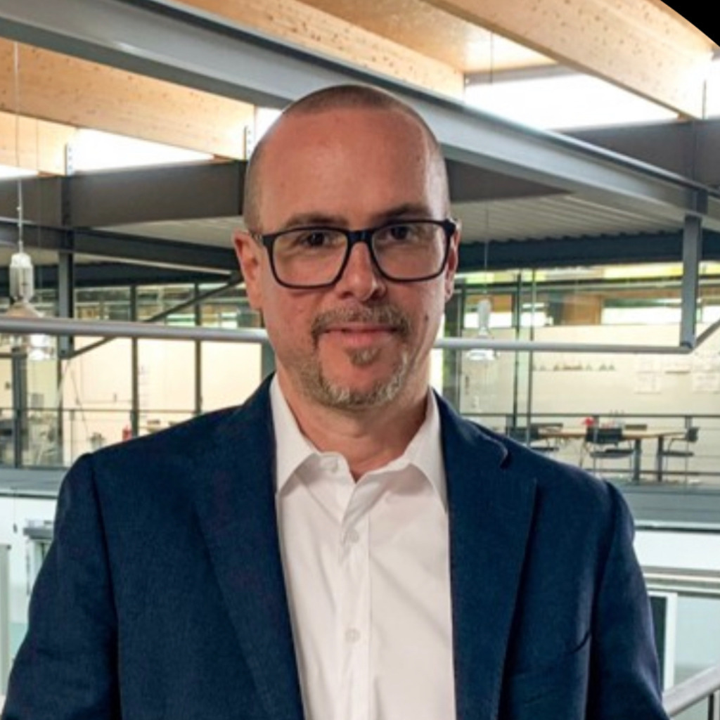 Micha Pawelka COO Priedemann Holding GmbH XING