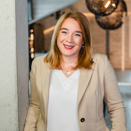 Mag. Martina Emhofer