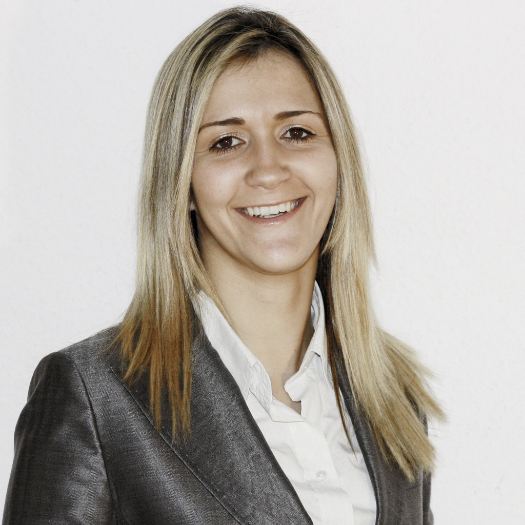 Dercia Gois Consultant Medical Device Safety Service GmbH (MDSS) XING