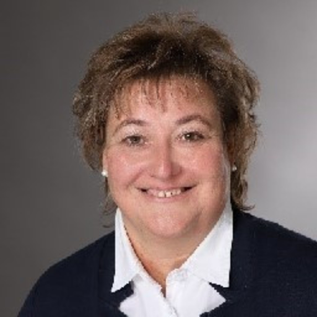 54+ Frau Dr Med Ute Hegemann-Gärtner Grevenbroich, Auch