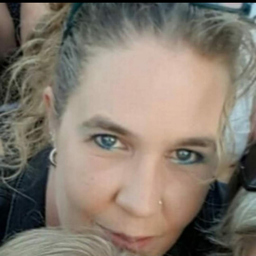 Karin Topp