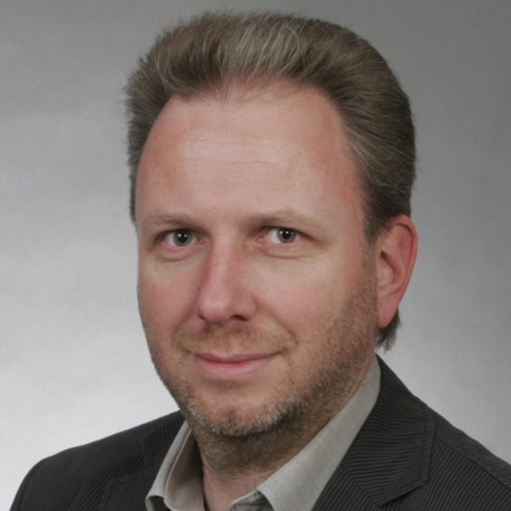 Gunnar Knopf Software Developer / Database Administrator BayWa r.e