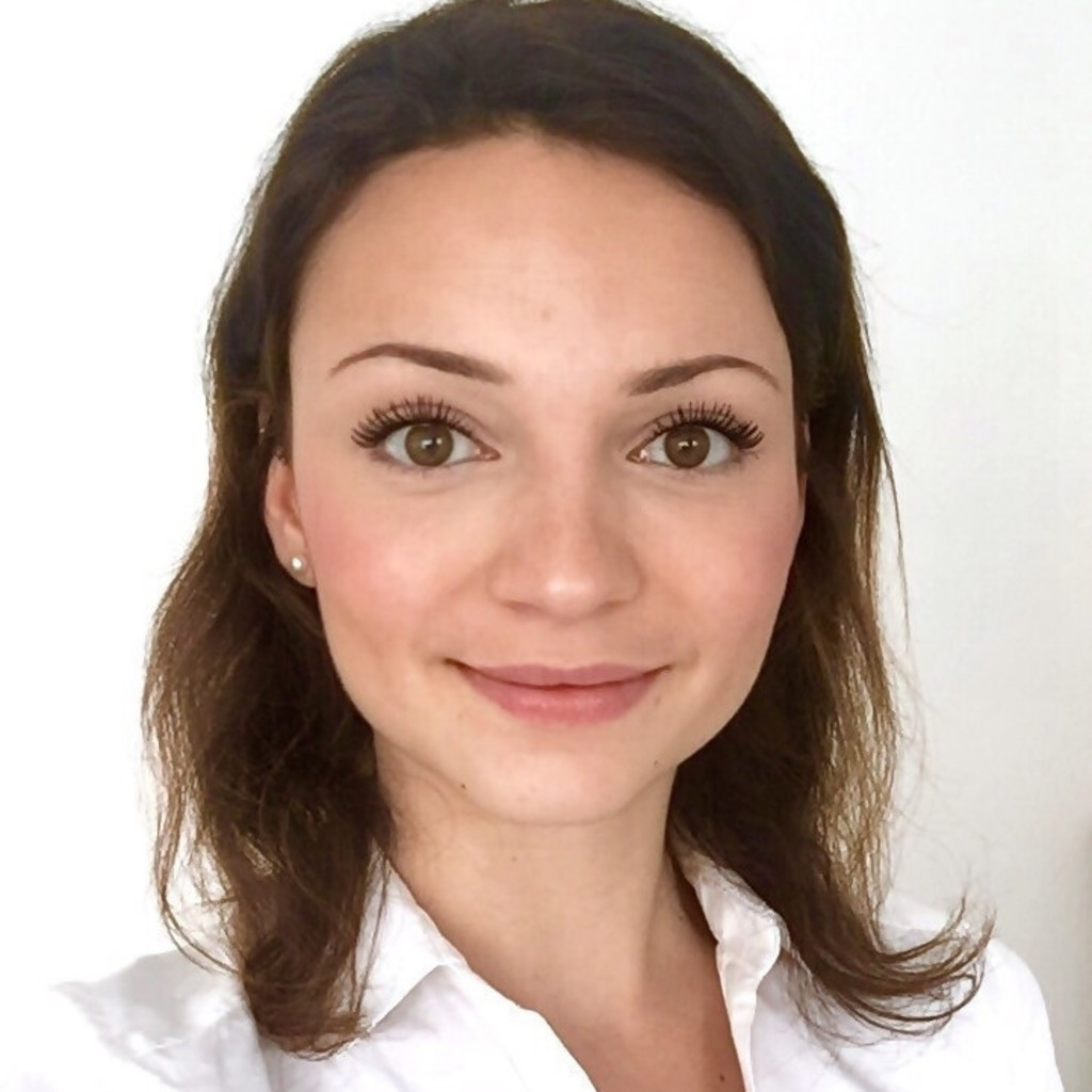 Alexandra Faust Wirtschaftswissenschaften JuliusMaximilians