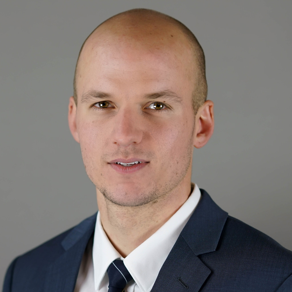 Julian Bähr Senior Consultant Tagueri AG XING