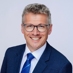 Dr. Stephan Raum