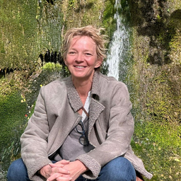 Corinna Iden