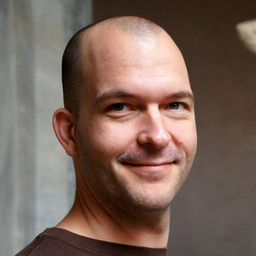 Dr. Aleksander Benjak
