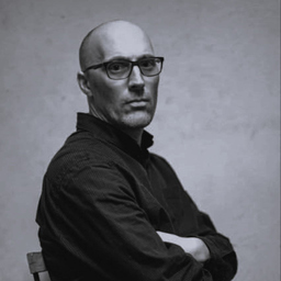 Dirk Markham