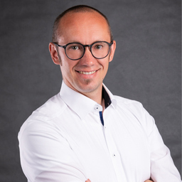 Robert Schirmacher