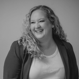 Stefanie Kalb