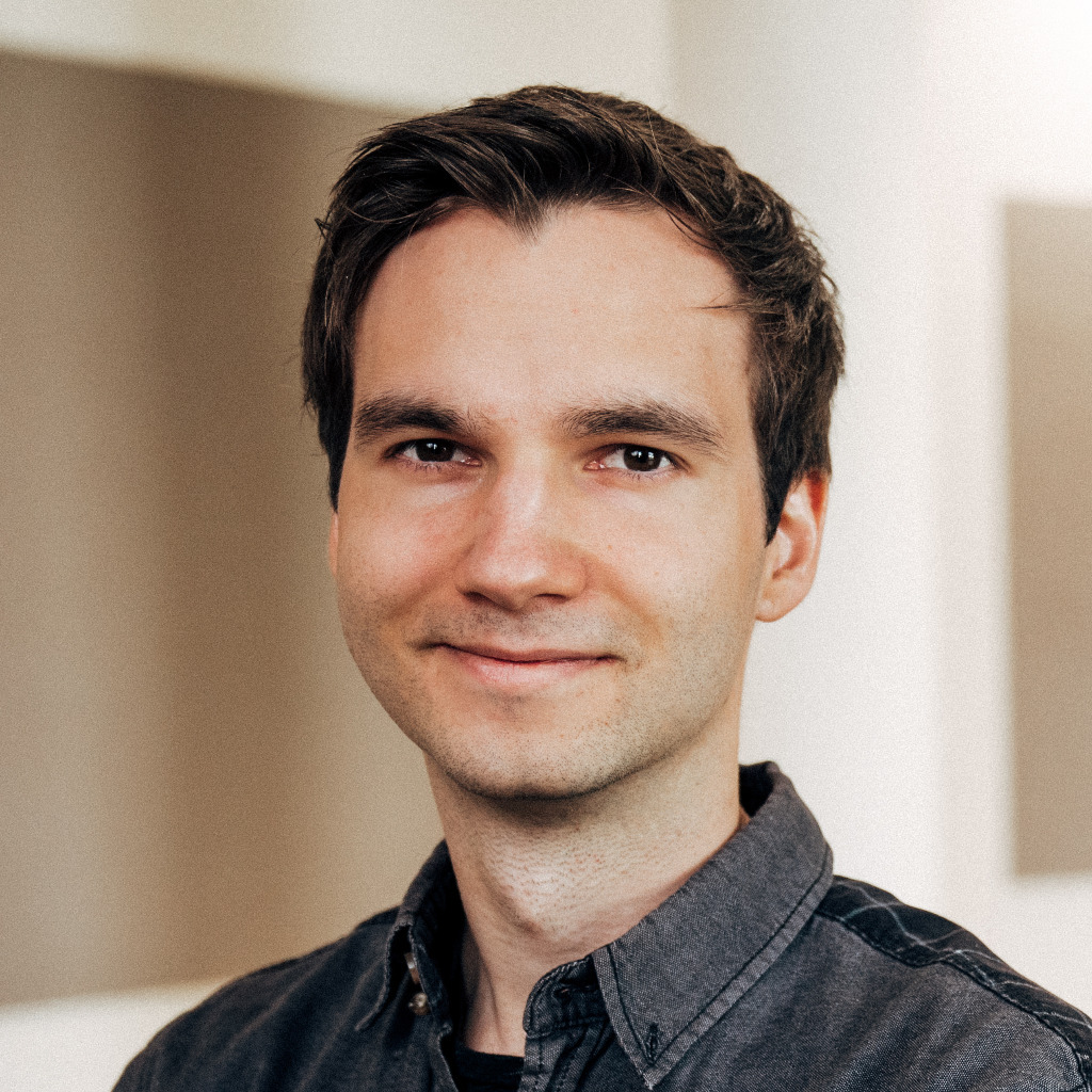 Philipp Strauch Art Director Lighthouse® XING