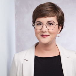 Dr. Franziska Serafin