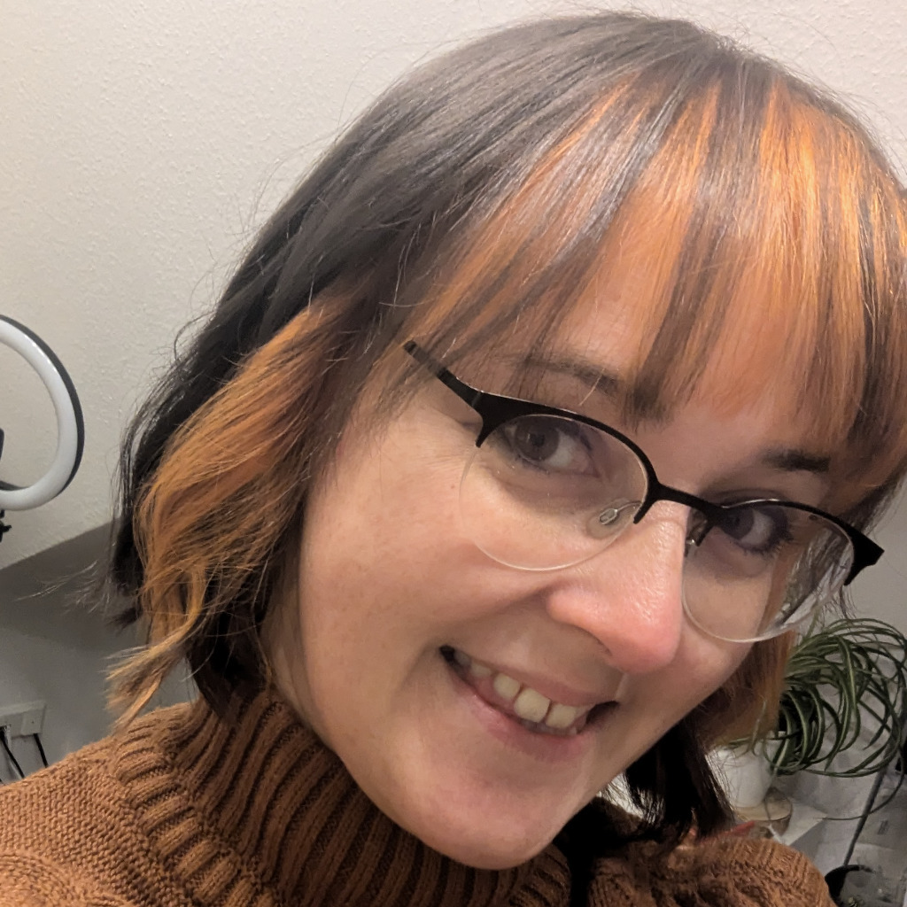 Carolin Reidt Customer Service Support Manager Lampenwelt XING